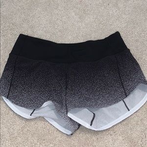 Lulu lemon shorts 4 reg ombré